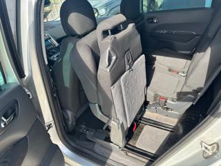 PEUGEOT 5008 usata, con Fendinebbia