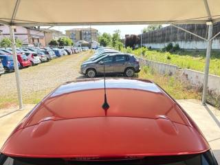 RENAULT Clio usata, con Pneumatici quattro stagioni