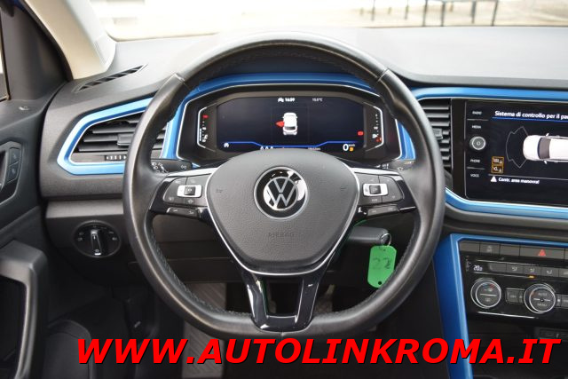 VOLKSWAGEN T-Roc usata, con Autoradio