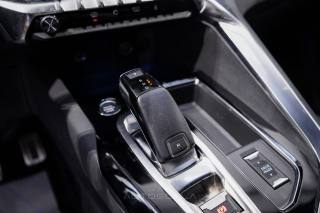 PEUGEOT 5008 usata, con Touch screen
