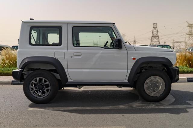 SUZUKI Jimny usata, con Cerchi in lega