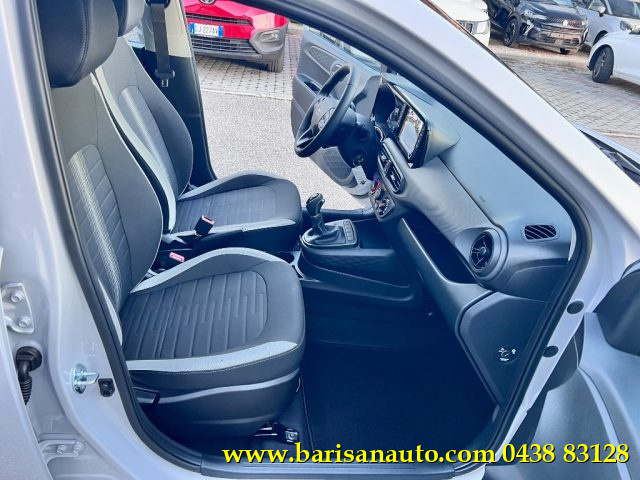 HYUNDAI i10 usata, con Autoradio