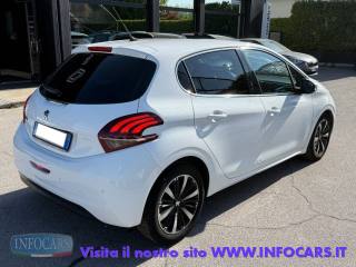PEUGEOT 208 usata, con Airbag Passeggero