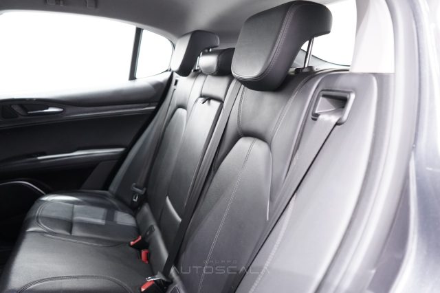 ALFA ROMEO Stelvio usata, con Bracciolo