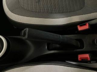 RENAULT Twingo usata 18