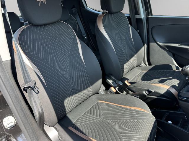 LANCIA Ypsilon usata, con Fendinebbia
