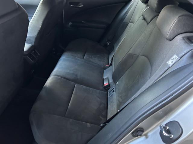 LEXUS UX 250h usata, con Climatizzatore