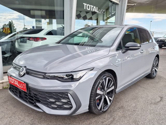 VOLKSWAGEN Golf usata, con ABS