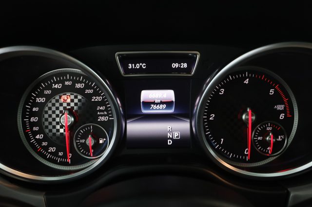 MERCEDES-BENZ CLA usata 6