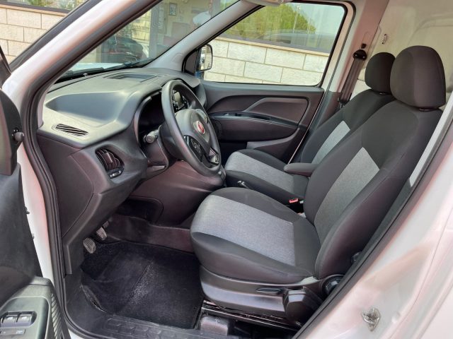 FIAT Doblo usata, con Park Distance Control