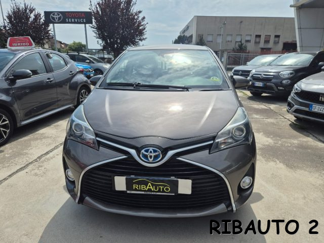 TOYOTA Yaris usata, con Airbag
