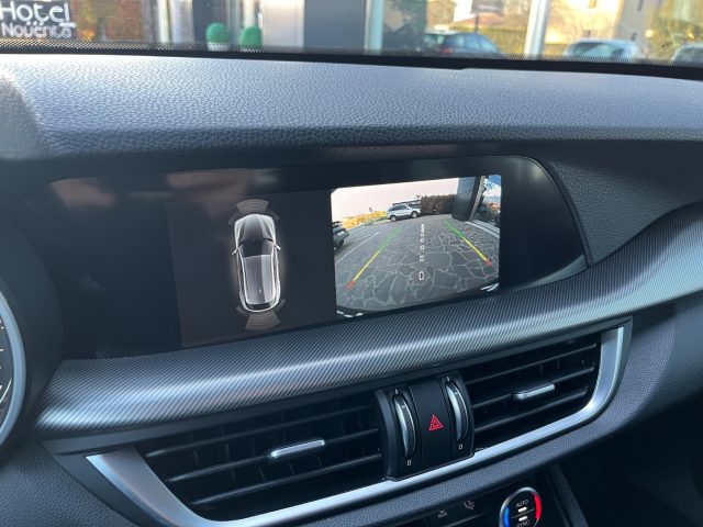 ALFA ROMEO Stelvio usata, con Park Distance Control