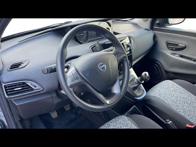 LANCIA Ypsilon usata, con Climatizzatore