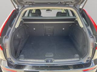 VOLVO XC60 usata, con Fari LED