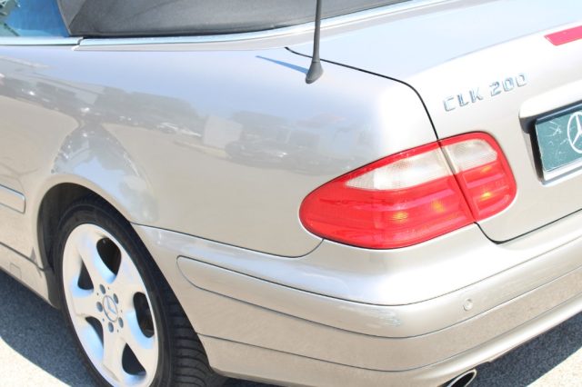MERCEDES-BENZ CLK 200 usata, con Airbag laterali