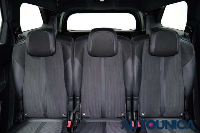 PEUGEOT 5008 usata, con Sound system