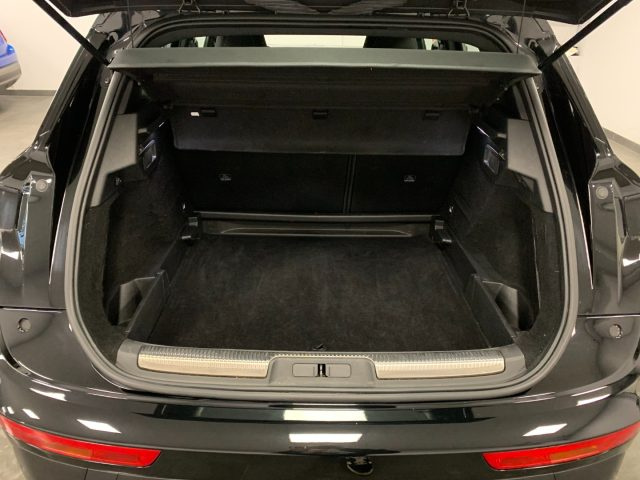 DS AUTOMOBILES DS 7 usata, con Regolazione elettrica sedili