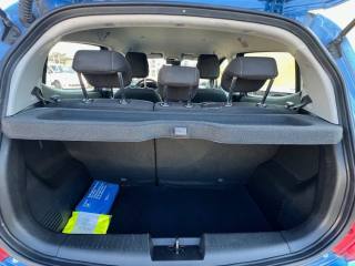 OPEL Karl usata, con Volante multifunzione