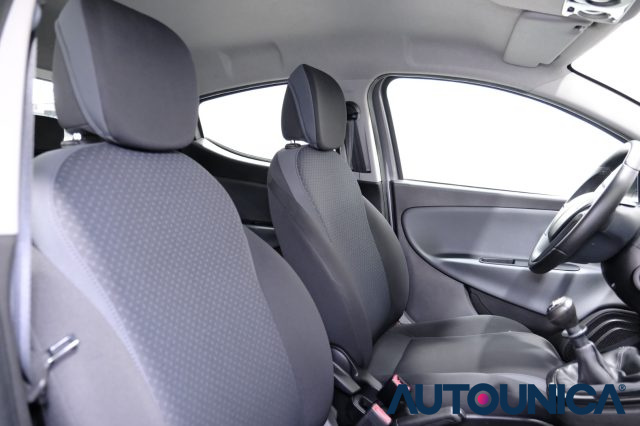 LANCIA Ypsilon usata 52
