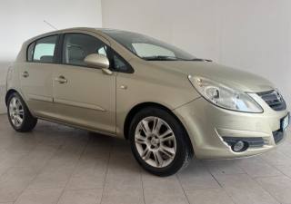 OPEL Corsa usata 1
