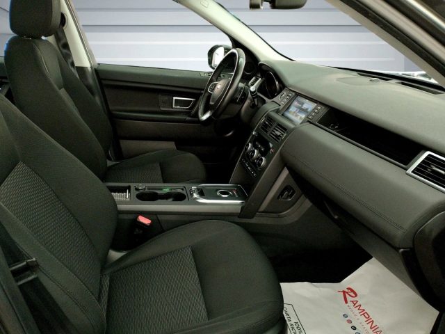 LAND ROVER Discovery Sport usata 16