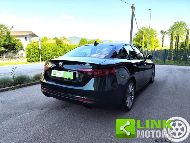 ALFA ROMEO Giulia usata, con Climatizzatore
