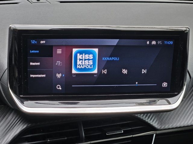 PEUGEOT 208 usata, con Volante multifunzione