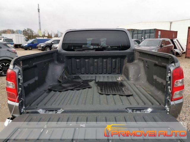 MITSUBISHI L200 usata, con Autoradio digitale