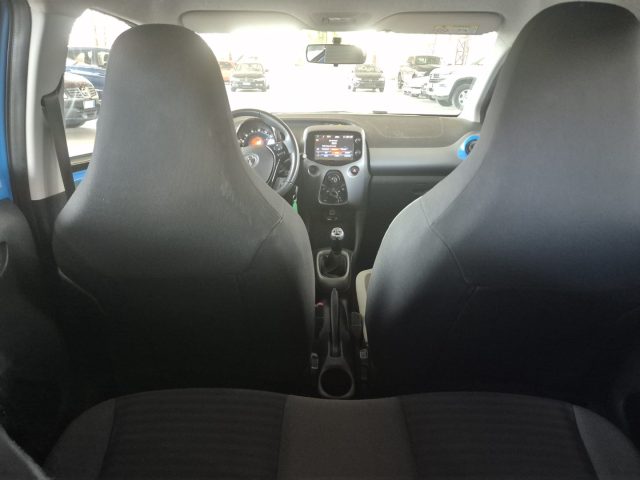 TOYOTA Aygo usata, con Specchietti laterali elettrici