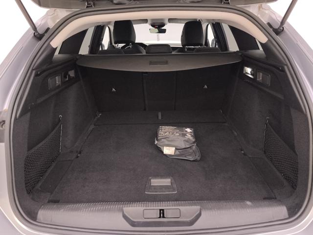 PEUGEOT 308 usata, con Sensore di pioggia