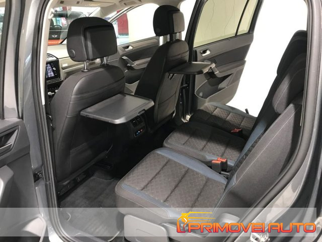 VOLKSWAGEN Touran usata, con Cerchi in lega
