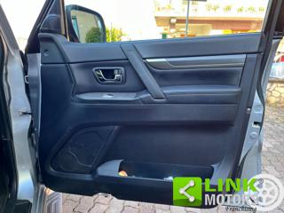 MITSUBISHI Pajero usata, con Volante in pelle