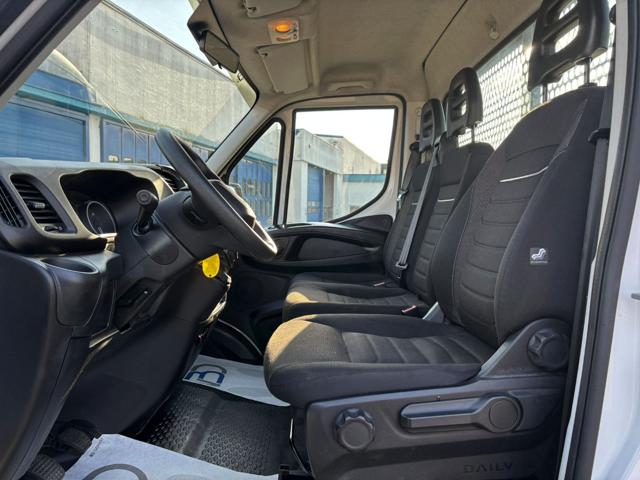 IVECO Daily usata, con Servosterzo
