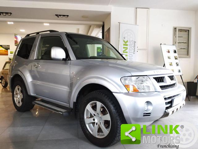 MITSUBISHI Pajero usata, con Airbag Passeggero