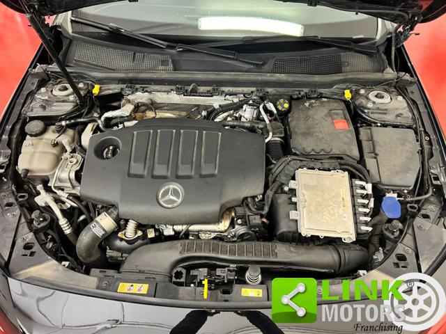 MERCEDES-BENZ A 200 usata, con Volante multifunzione