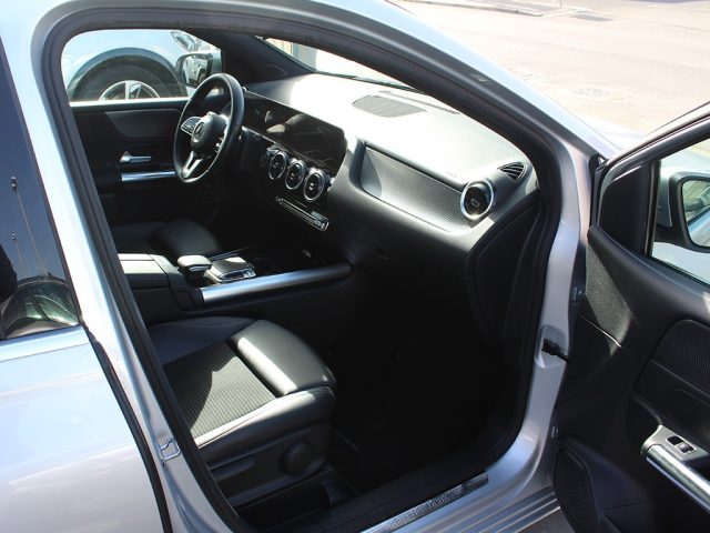 MERCEDES-BENZ B 180 usata, con Controllo trazione