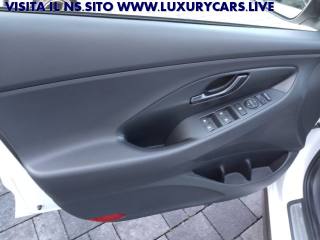 HYUNDAI i30 usata, con Bracciolo