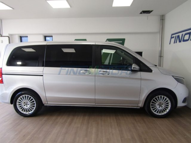 MERCEDES-BENZ V 200 usata, con Cerchi in lega