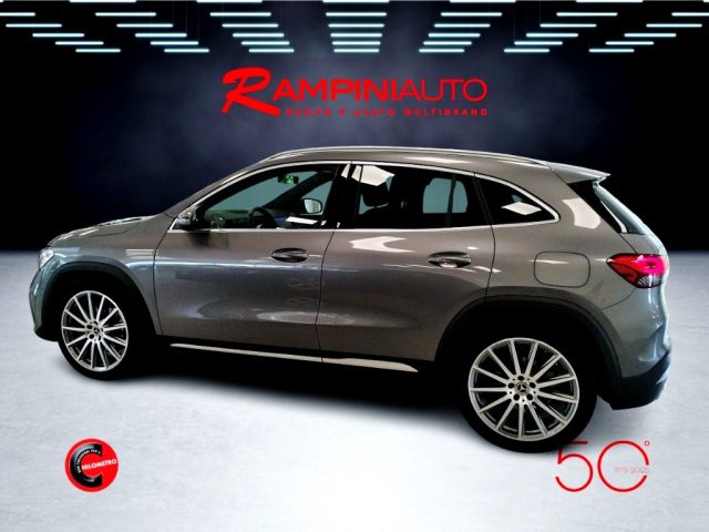 MERCEDES-BENZ GLA 200 usata 12