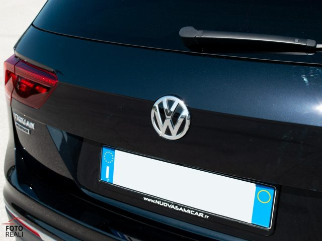 VOLKSWAGEN Tiguan Allspace usata, con Volante in pelle
