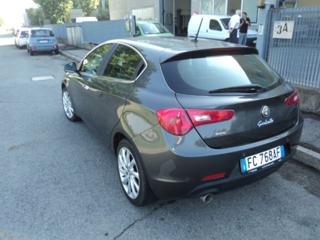 ALFA ROMEO Giulietta usata, con Autoradio