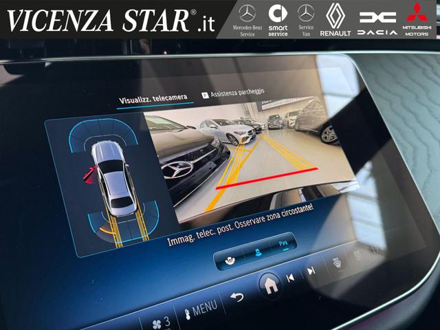 MERCEDES-BENZ E 220 usata, con Servosterzo