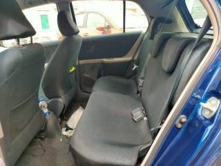TOYOTA Yaris usata, con Isofix