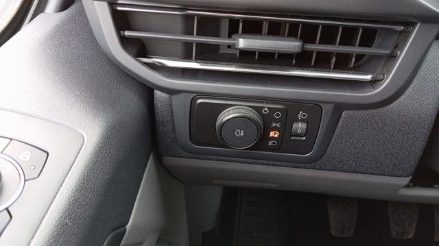 FORD Tourneo Custom usata, con Volante multifunzione