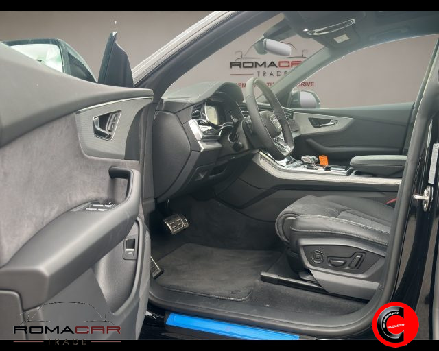 AUDI Q8 usata, con Autoradio digitale