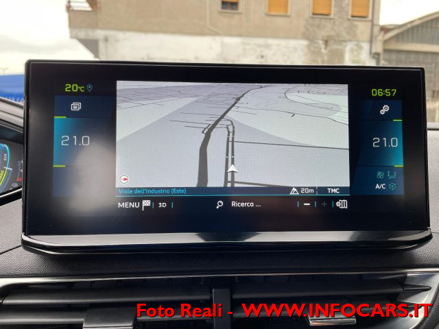 PEUGEOT 3008 usata, con Park Distance Control
