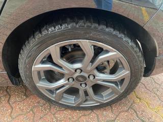 FORD Fiesta usata, con Cerchi in lega