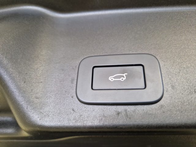 LAND ROVER Range Rover Evoque usata, con Servosterzo