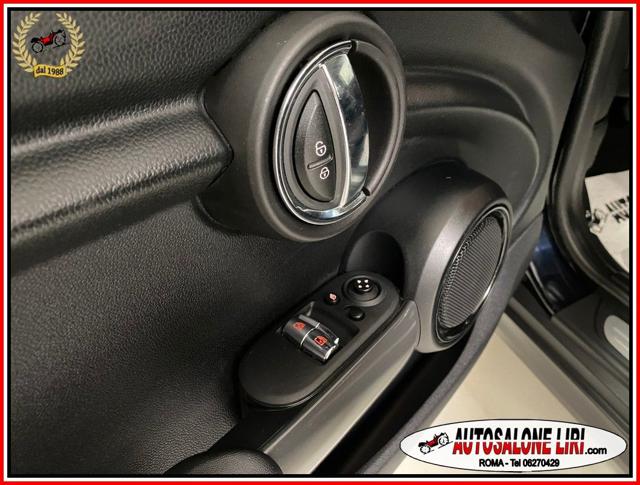MINI Cooper usata, con Touch screen