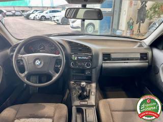 BMW 318 usata, con Lettore CD